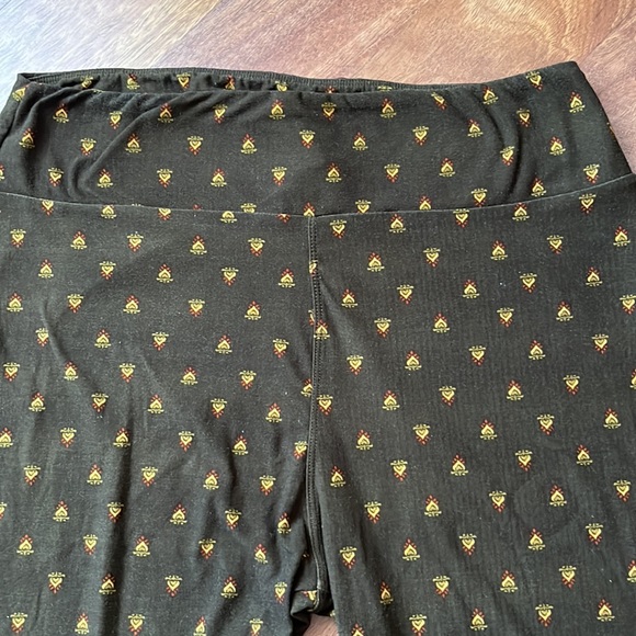 EUC LuLaRoe leggings - Picture 5 of 11